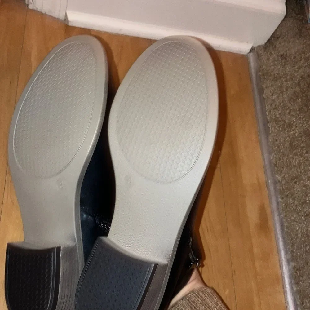 Jeossy Women's 905 Ankle Boots, Classic Low Heeled Short Booties - Picture 6 of 6